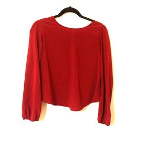 Long sleeve crop top